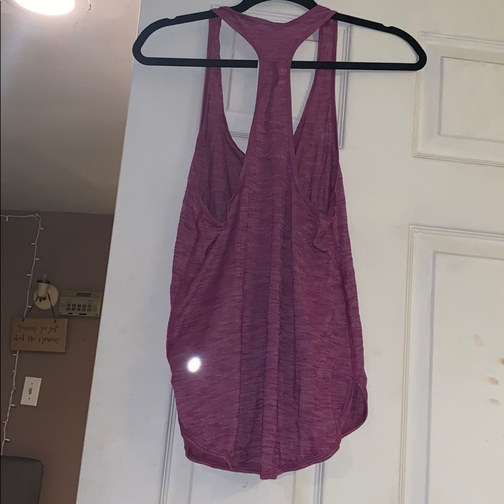 Lululemon tank - Picture 2 of 3